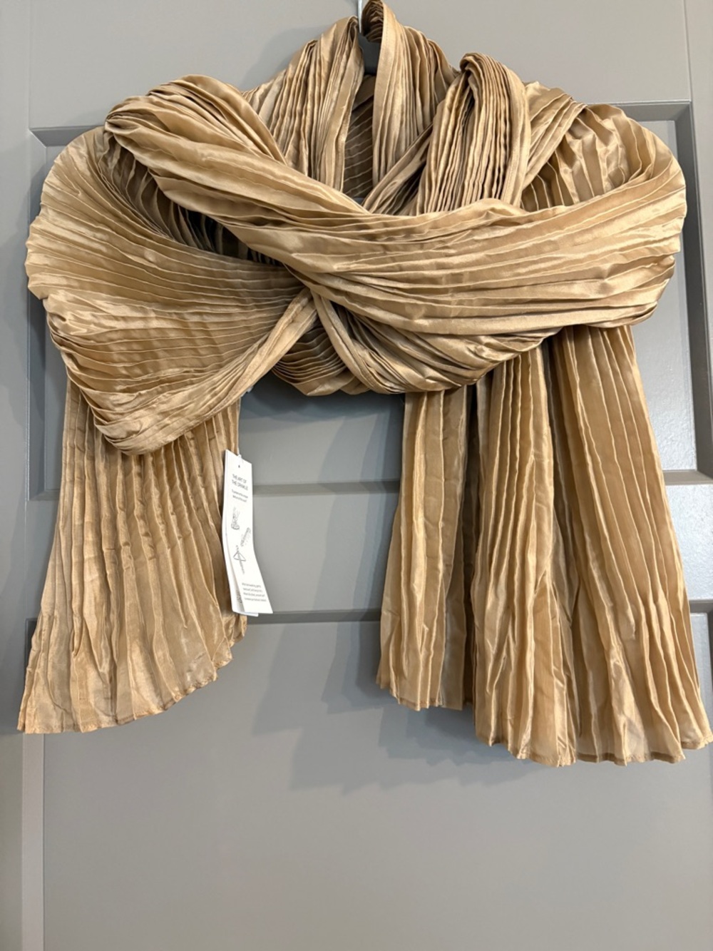 Eileen Fisher Whisper Pleated Crinkle Plisse Silk Scarf Biscuit Beige Gold NEW